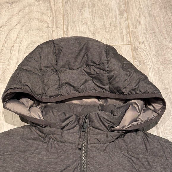 Uniqlo Puffer Jacket - Picture 3 of 4